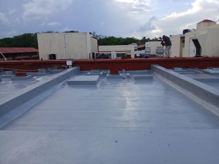 Proyecto AEPSA de impermeabilización con poliuretano acrílico (obra 210)